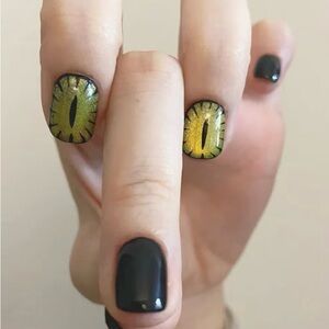 Cats Eye Fake Press On Nails NWT